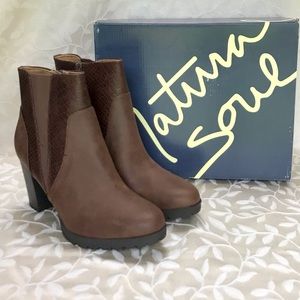 🆕 Natural Soul Ankle Boots size 10 Brown Nadia Memory Foam Arch Support NIB NEW